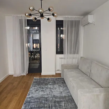 アパート Luxury New In *