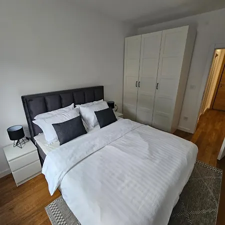 Luxury New In Daire *